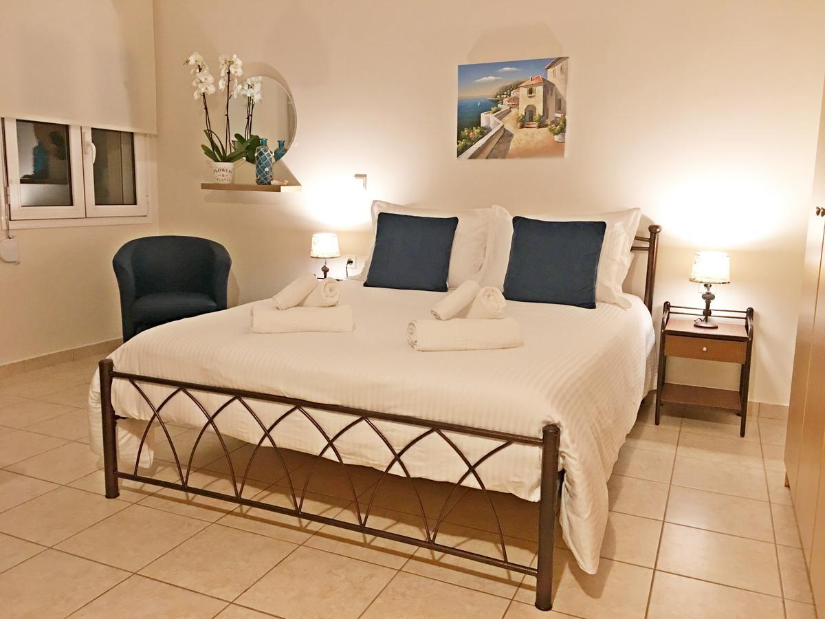 Koumpe Blue Sea View Apartment  Réthymnon Extérieur photo